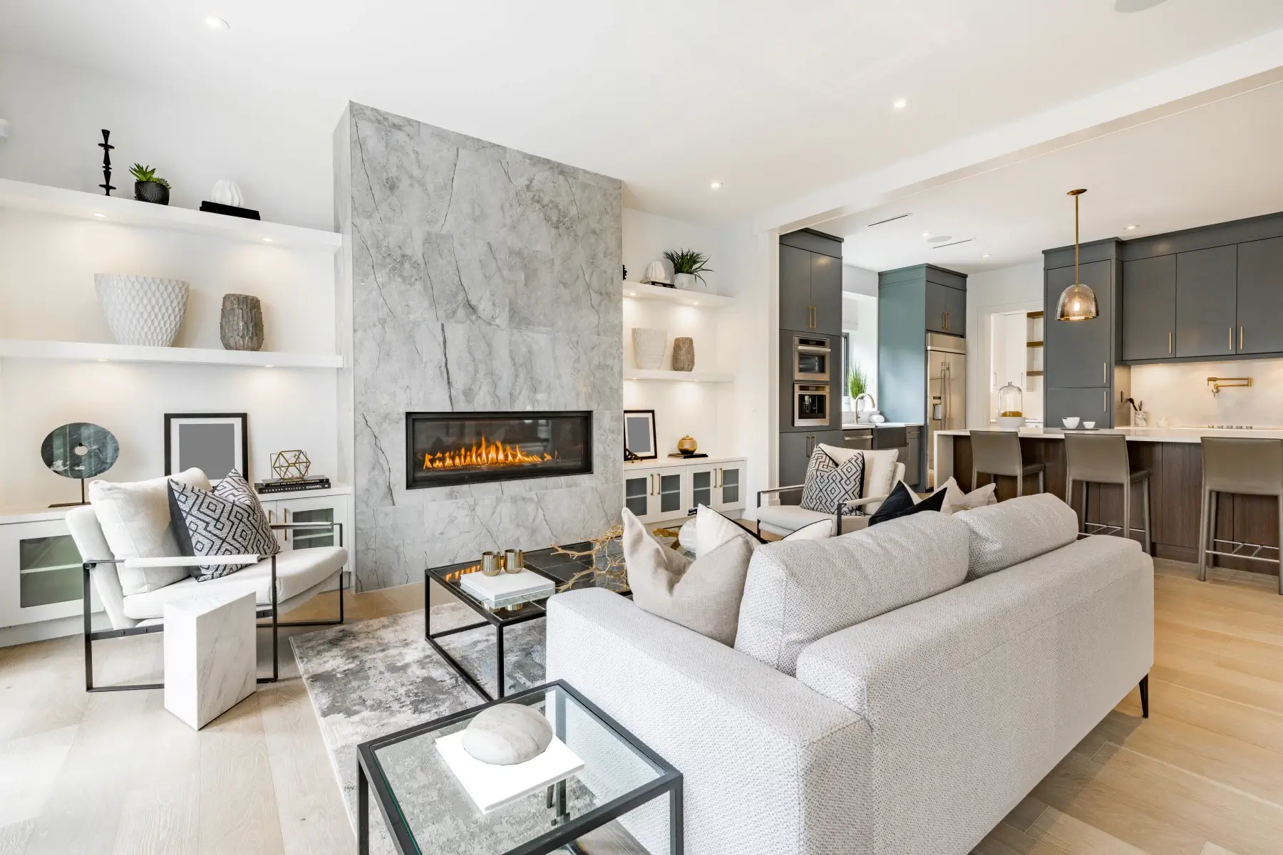 Custom Fireplace Surroundings Decoration Image